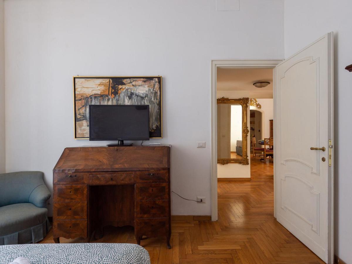 Giulia 1141 By Interhome * Rom